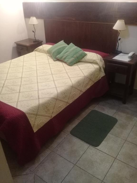 Hostal Terrazas Del San Bernardo 萨尔塔 外观 照片