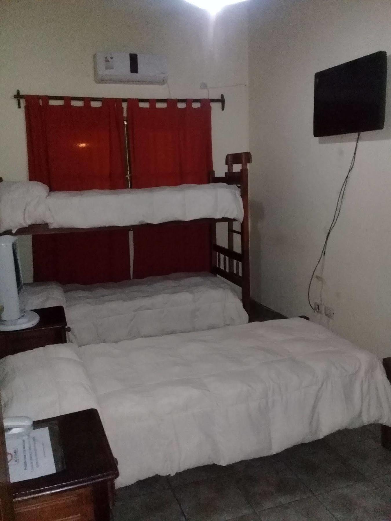 Hostal Terrazas Del San Bernardo 萨尔塔 外观 照片