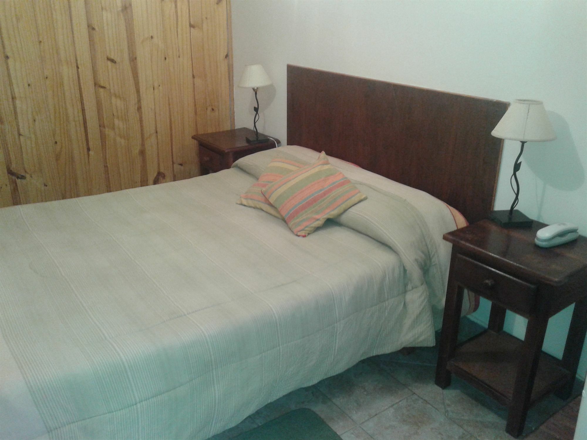 Hostal Terrazas Del San Bernardo 萨尔塔 外观 照片
