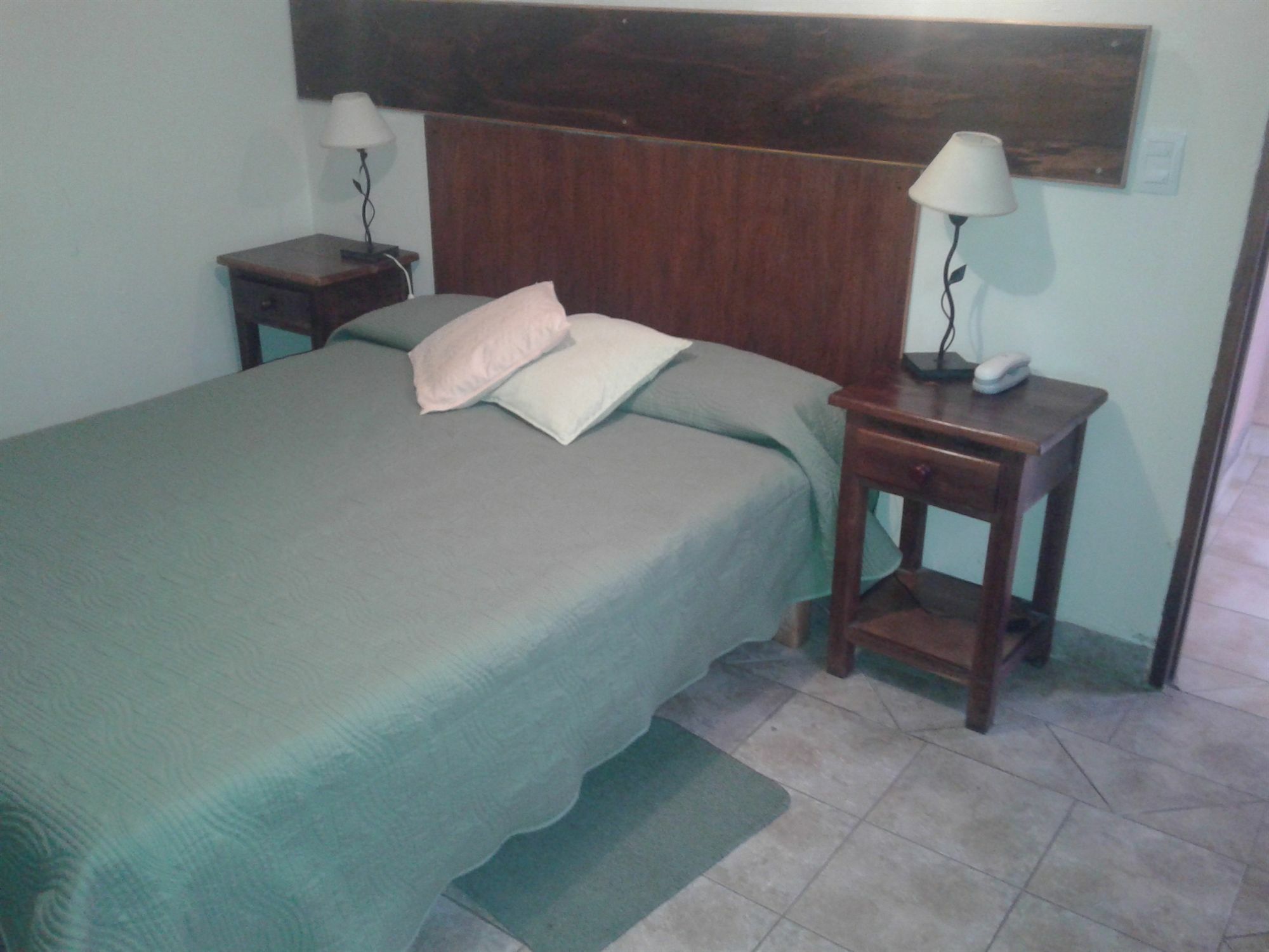 Hostal Terrazas Del San Bernardo 萨尔塔 外观 照片